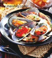 鲜美啤酒烧贻贝