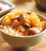 懒人版叉烧排骨土豆饭做法