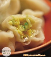 降温天吃西葫芦鸡蛋虾皮饺子