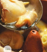 云南好汤汽锅鸡