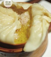 靖江蟹黄汤包秘诀及吃法