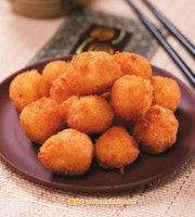 香脆里软的鲜虾可乐球