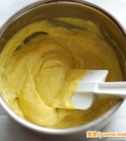 自制香草蛋奶酱的做法