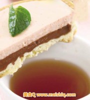 树莓奶油巧克力塔