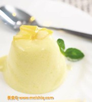 在家自制芒果布丁