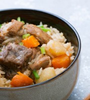 排骨土豆焖干饭