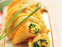 鲜香酥脆的韭菜盒子