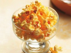 在家自制香甜酥脆的爆米花