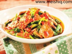 好吃又营养家常菜菠菜炒猪肝