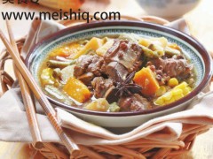 东北乱炖：地道东北家常菜