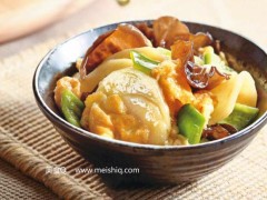 营养又实惠土豆木耳炒鸡蛋