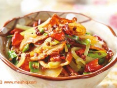 超级美味下饭菜辣豆瓣烧土豆