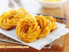 自制美味小甜点黄油烤薯泥饼