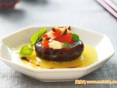 香菇蒸豆腐：口口都是香滋味