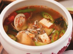 正宗美味韩国大酱汤做法