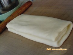 酥皮点心的千层酥皮详细做法