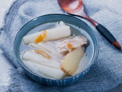 营养靓汤白萝卜陈皮煲猪骨汤