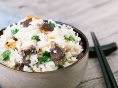 色香味俱全芥菜牛肉焖饭