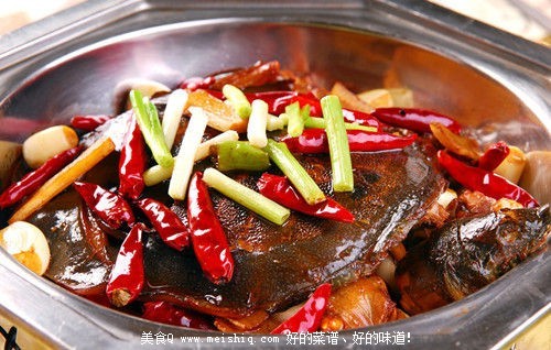 吃方便面会中毒？谨慎13种易引起中毒的美食