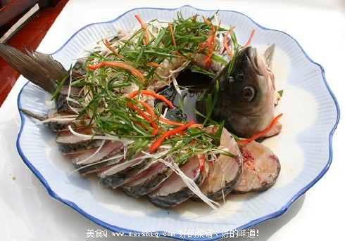 豪华的海鲜版年夜饭