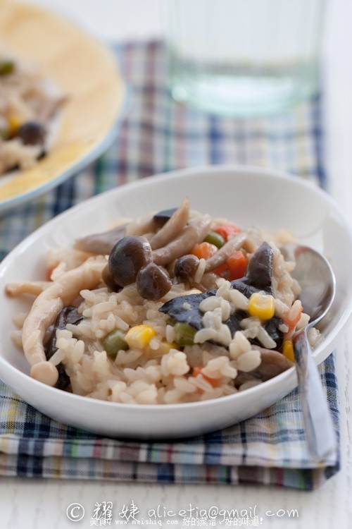 20分钟的营养快晚餐--杂烩蘑菇炖饭