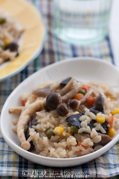 20分钟的营养快晚餐--杂烩蘑菇炖饭