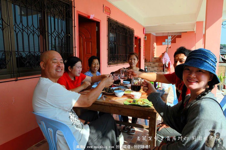 在泰国华侨家过大年的美食!