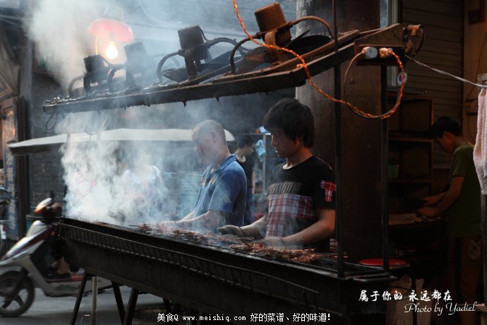 美食诱惑中的极品吃遍西安硬货“猛食”