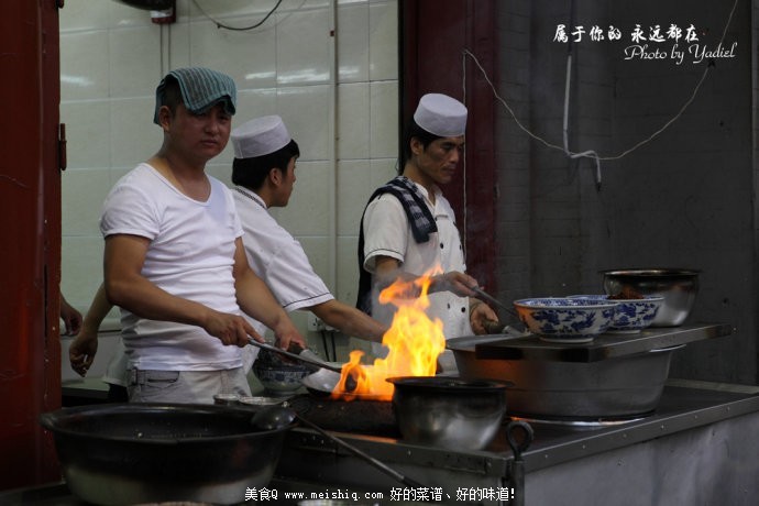美食诱惑中的极品吃遍西安硬货“猛食”