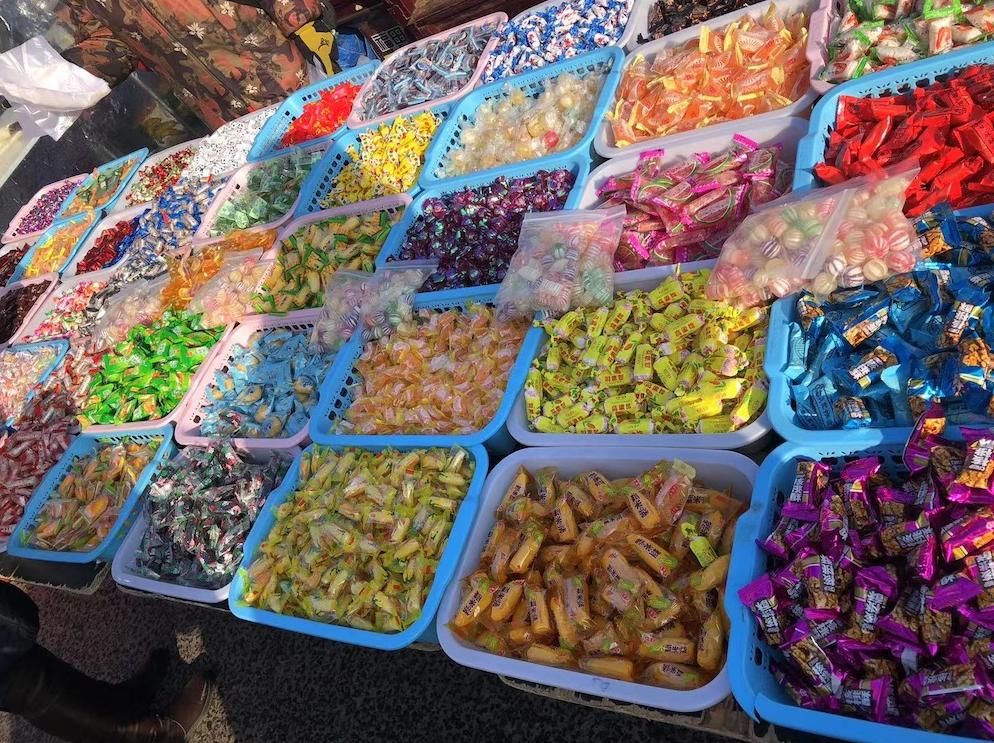 东北的年味有多浓，赶一次大集就懂了。