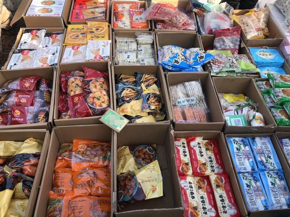 东北的年味有多浓，赶一次大集就懂了。