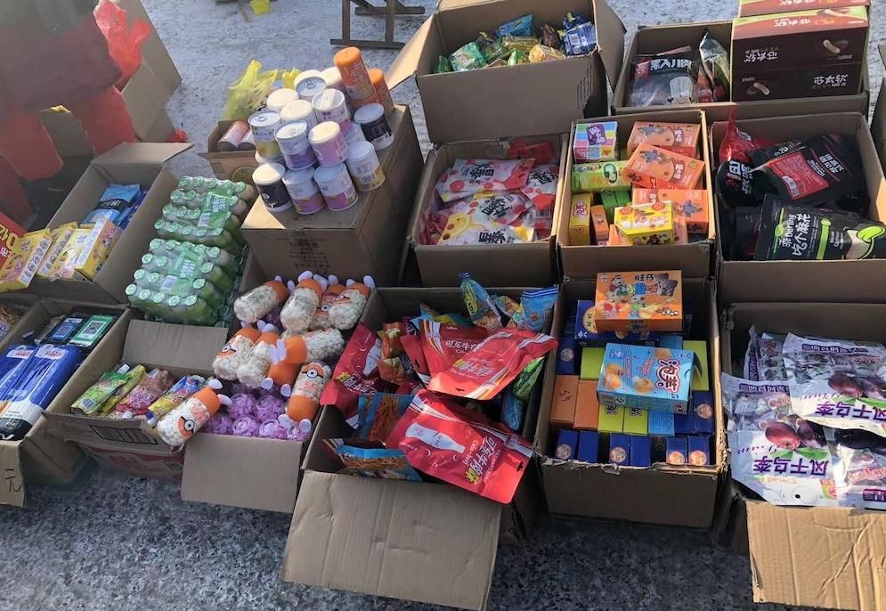 东北的年味有多浓，赶一次大集就懂了。