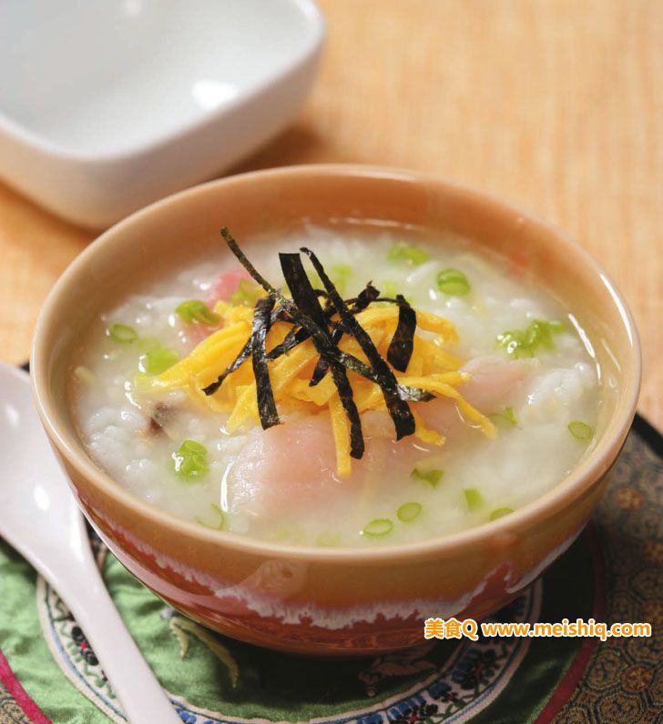 海味鳗鱼粥
